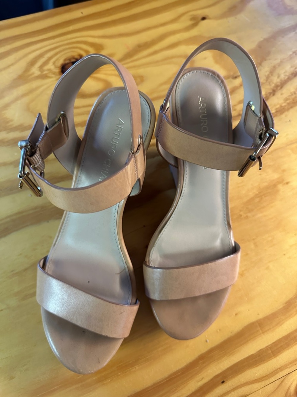 Arturo Chiang Women's Blush Beige Block Heel Sandals Size 6